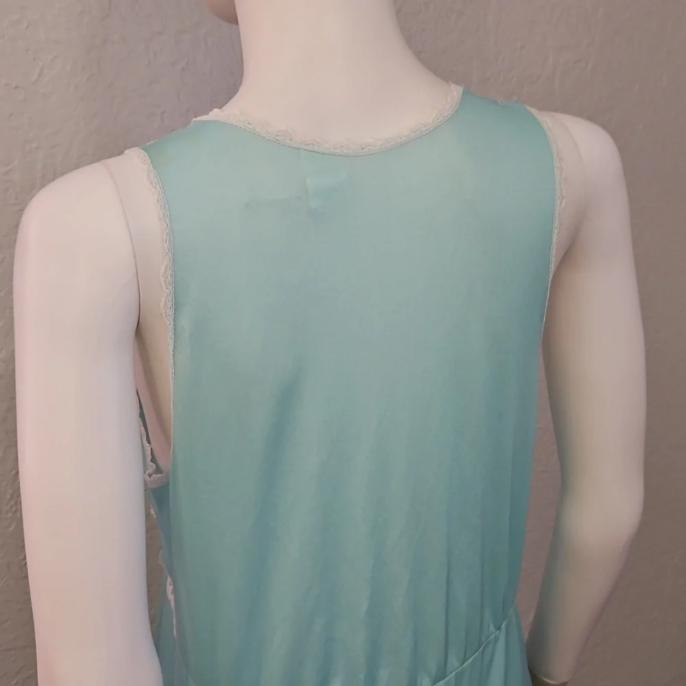 Vintage Union Made 1960s Turquoise Blue Lace Trim Satin Nightgown - Picture 9 of 10